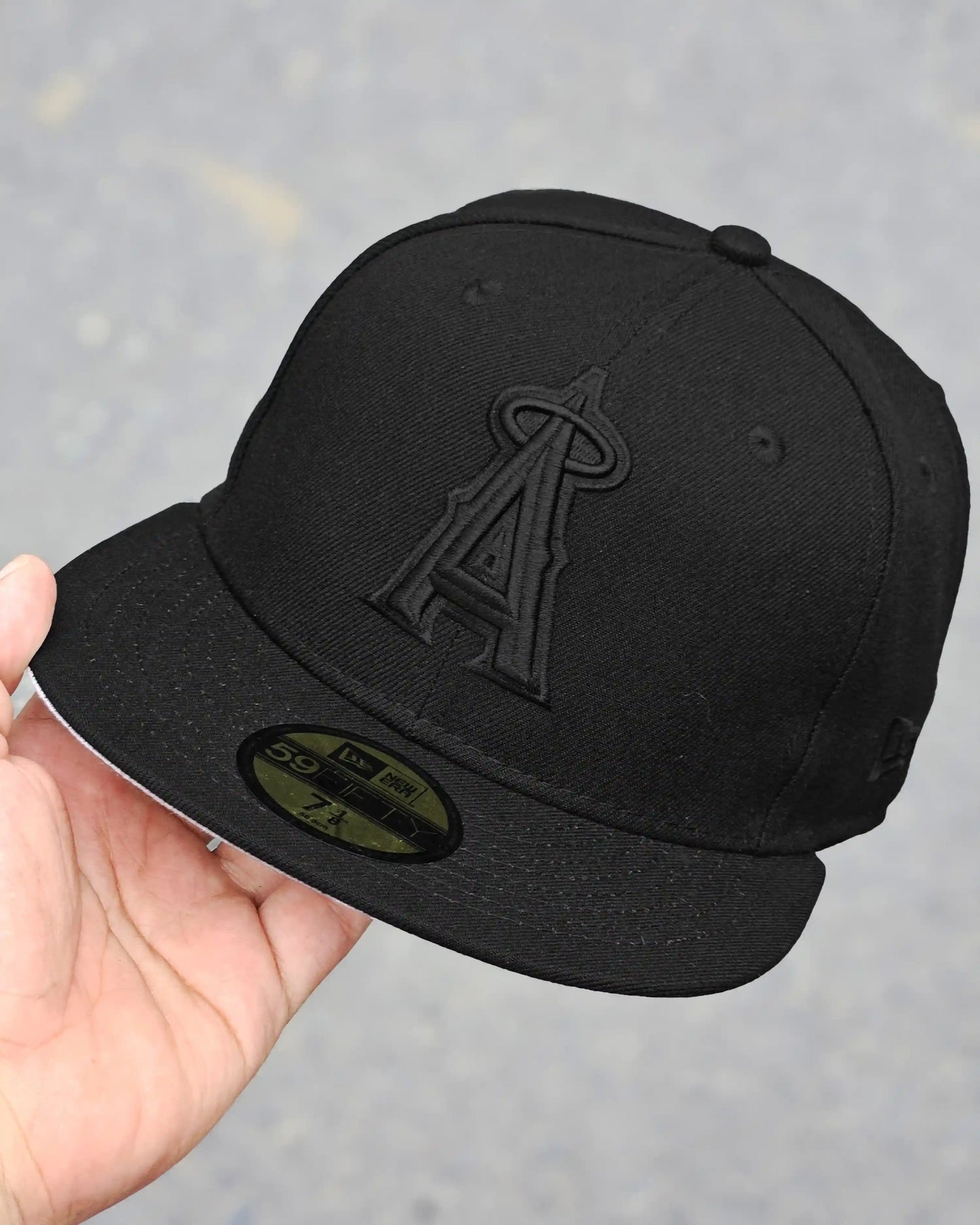 LOS ANGELES ANGELS NEGRO BLACK & BLACK