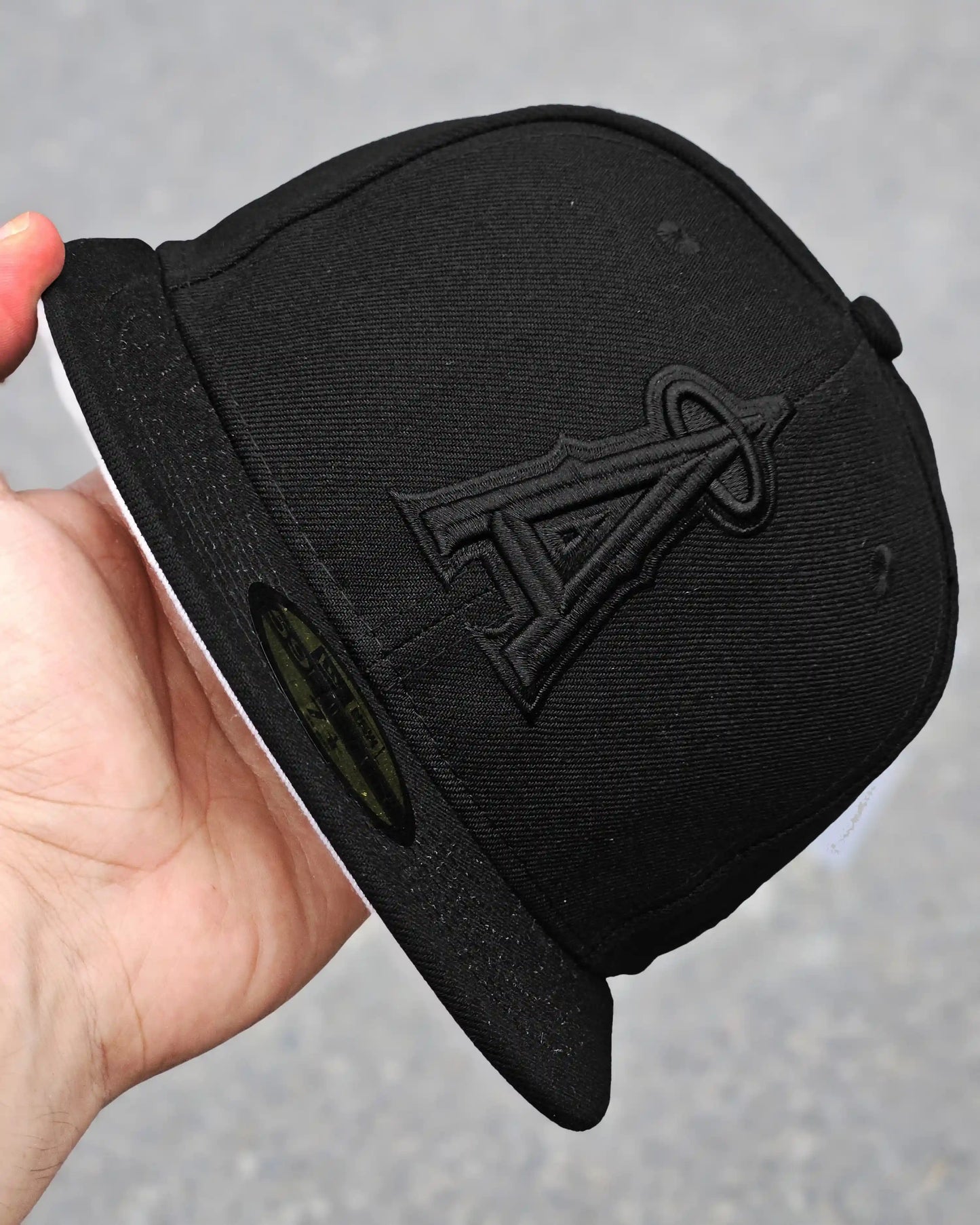 LOS ANGELES ANGELS NEGRO BLACK & BLACK