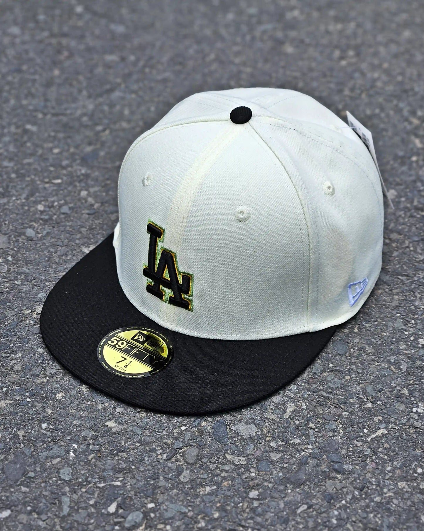 LOS ANGELES DODGERS BLANCO DODGERS STADIUM 40TH VISERA NEGRA