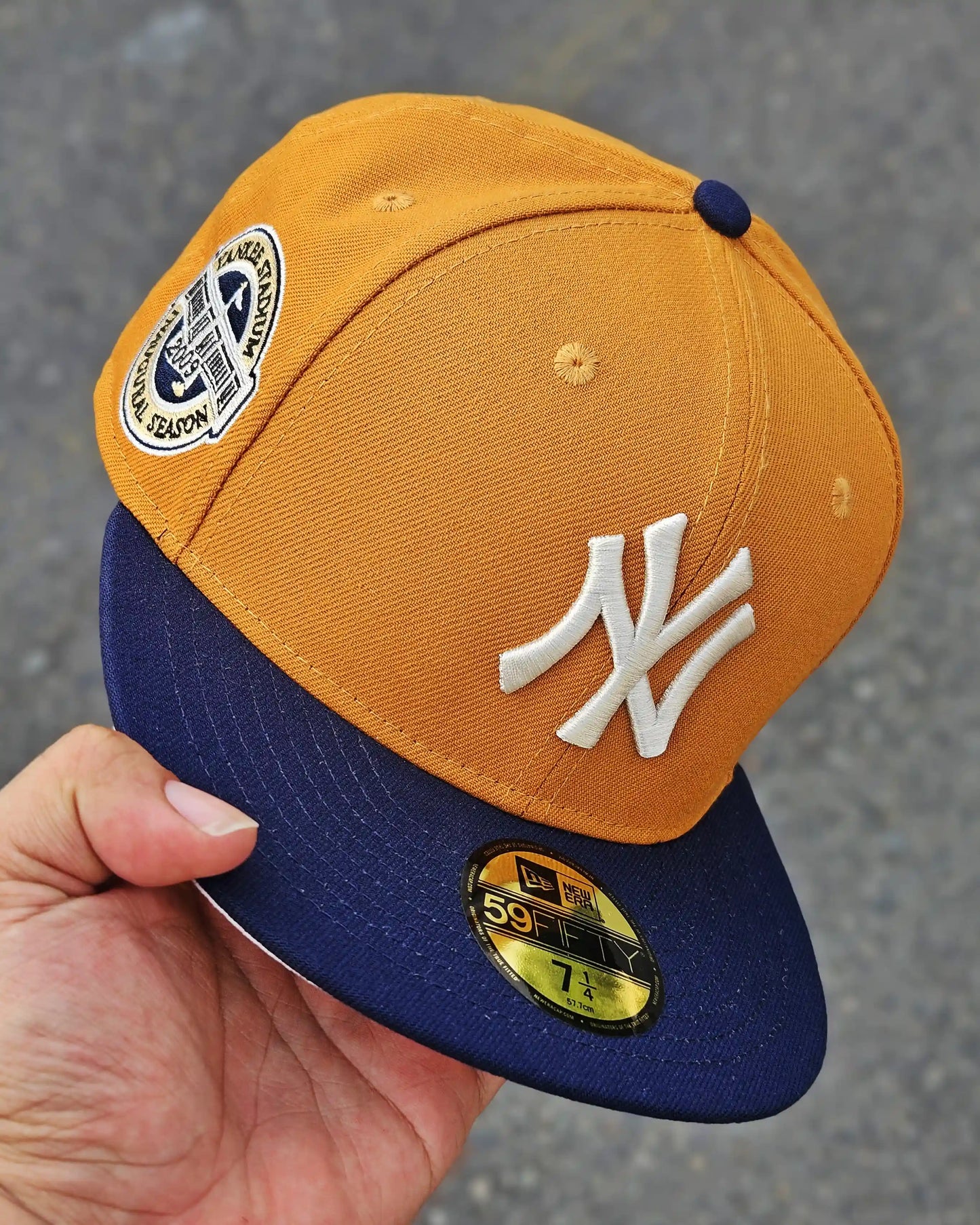 NEW YORK YANKEES AZUL MOCCA INNAGURAL SEASON 2009