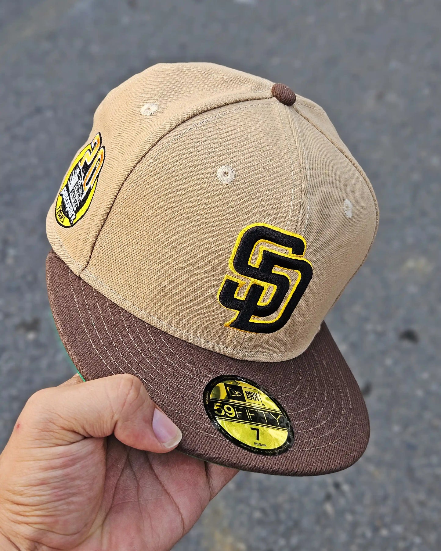 SAN DIEGO PADRES BEIGE PETCOPARK 20 YEARS