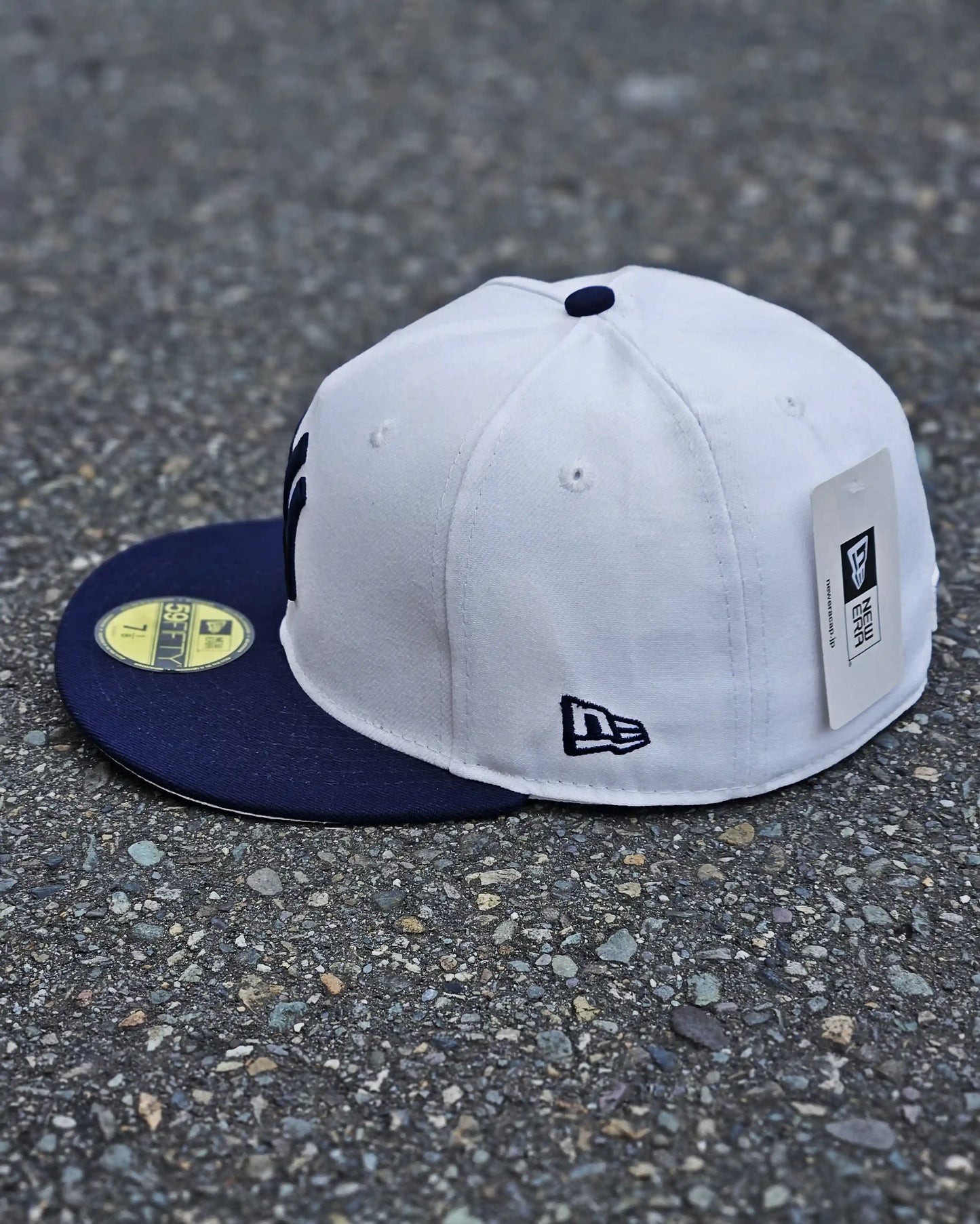 NEW YORK YANKEES BLANCO VISOR AZUL