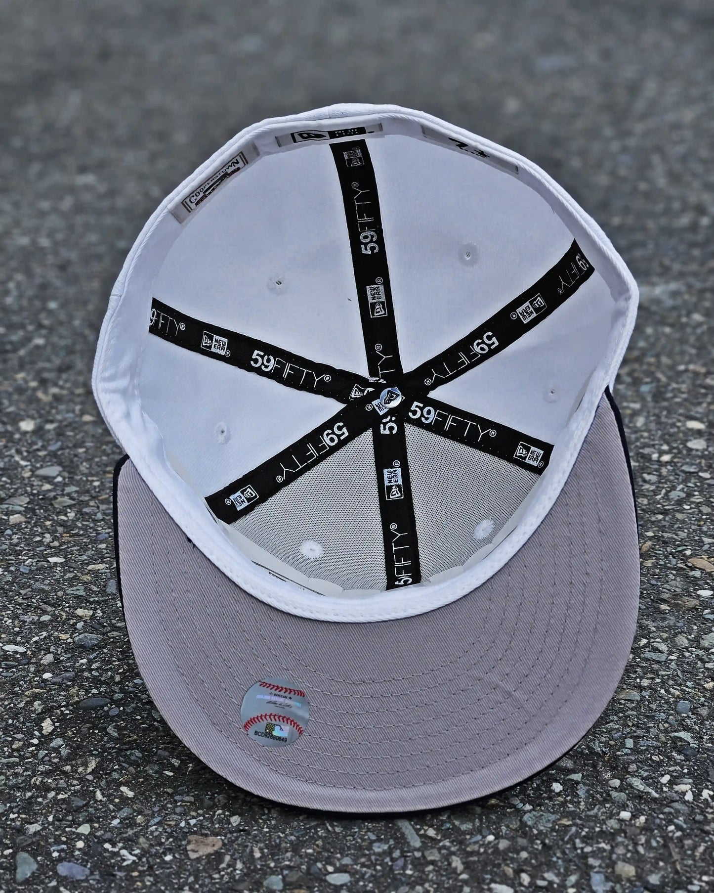 NEW YORK YANKEES BLANCO VISOR AZUL