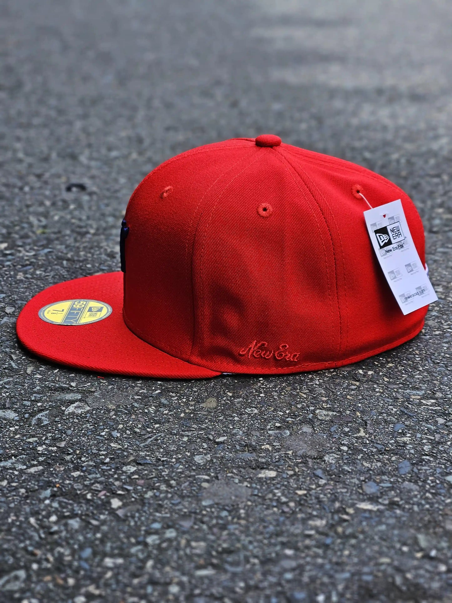 FEAR OF GOD ESSENTIALS ROJO LOGO AZUL EXCLUSIVA