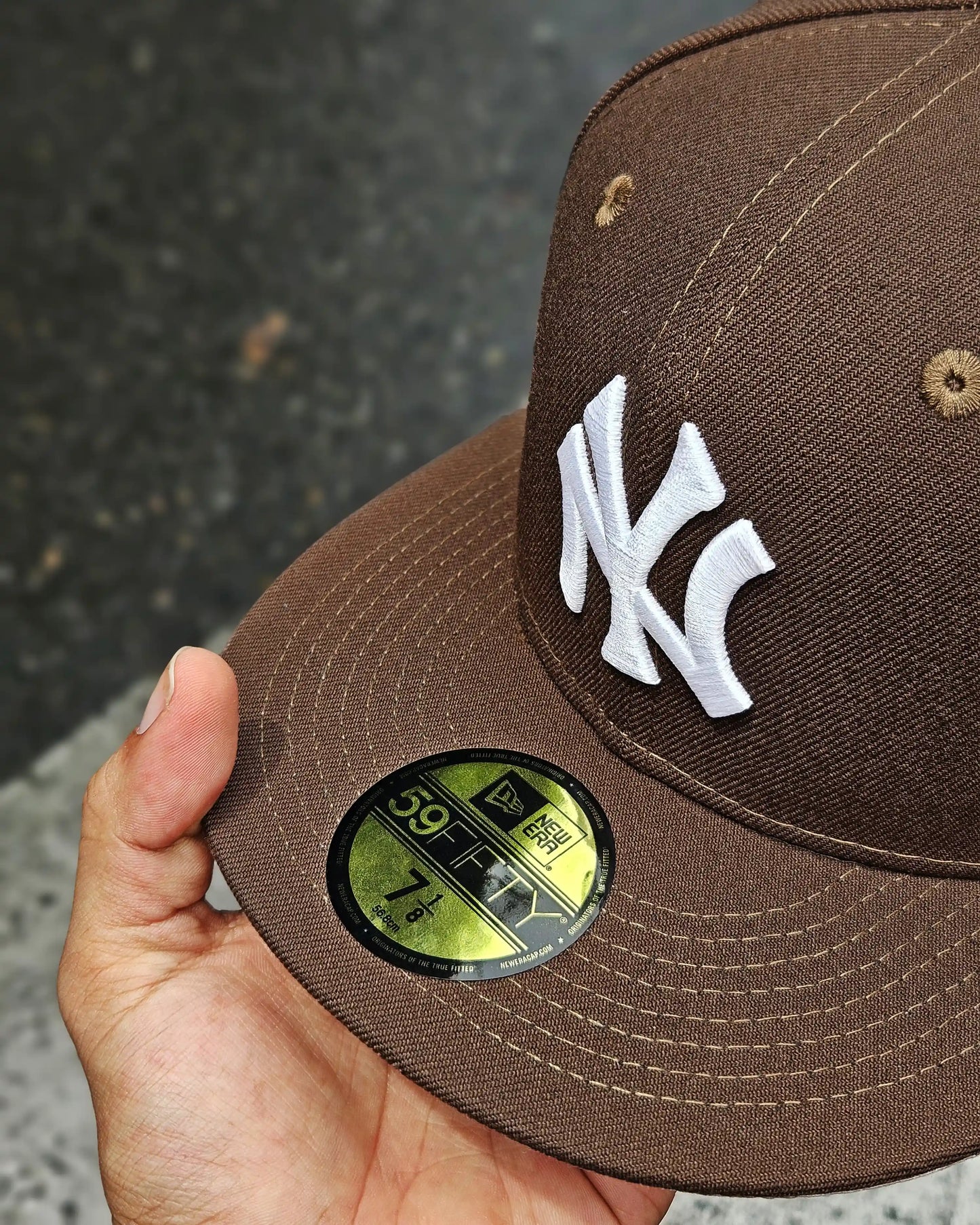 NEW YORK YANKEES CAFE 50TH ANNYVERSARY