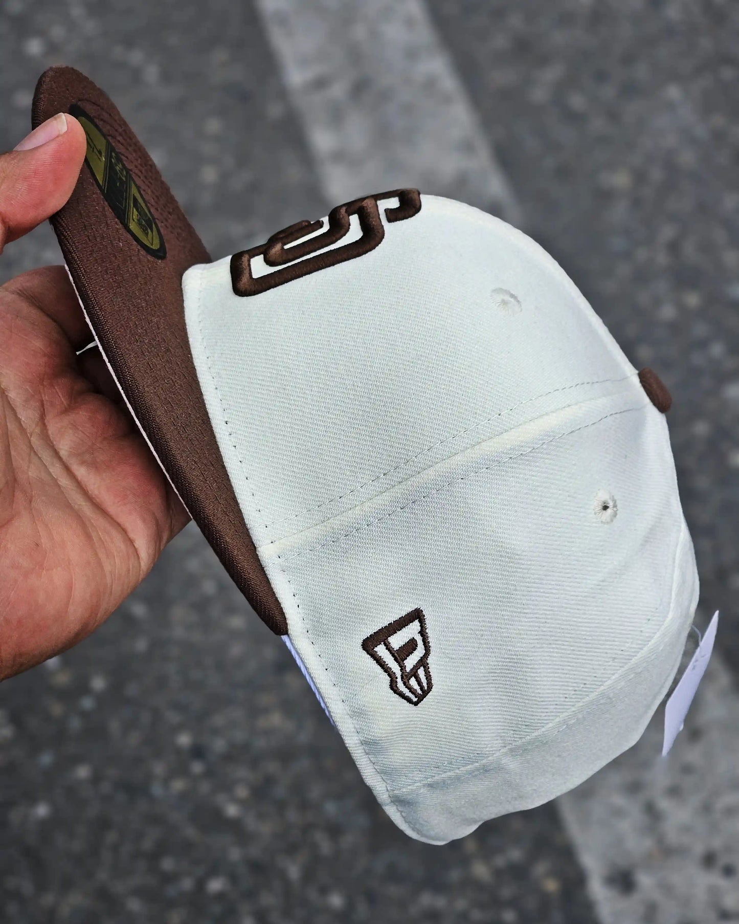 SAN DIEGO PADRES BEIGE VISOR CAFÉ