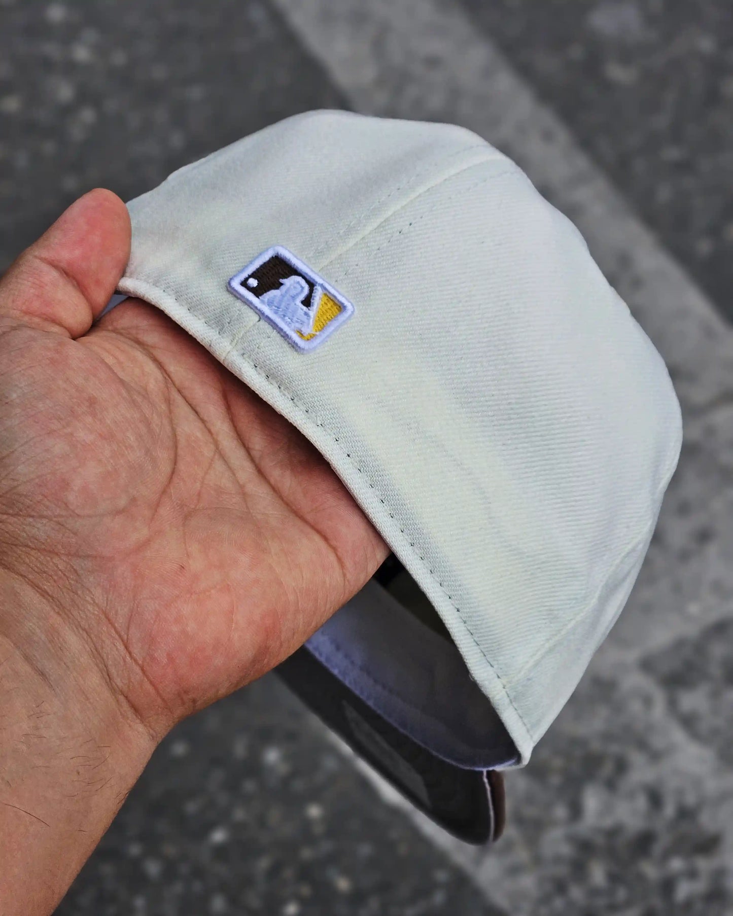 SAN DIEGO PADRES BEIGE VISOR CAFÉ