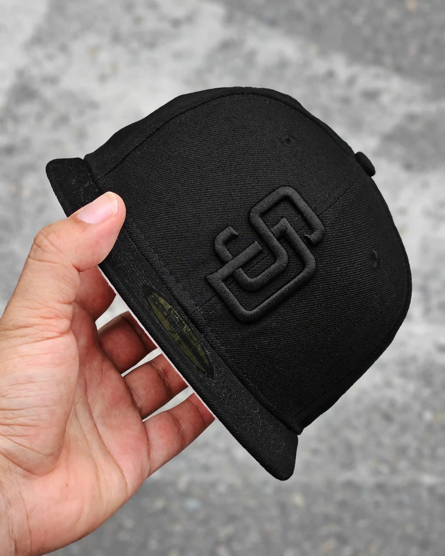 SAN DIEGO PADRES NEGRO BLACK & BLACK