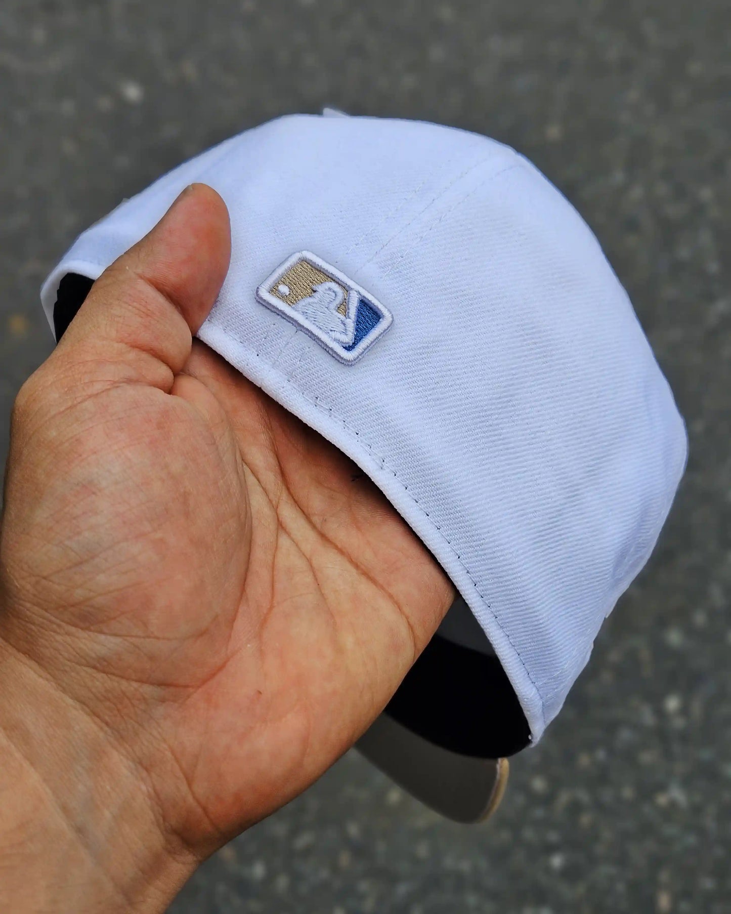 CHICAGO CUBS BLANCO VISOR BEIGE