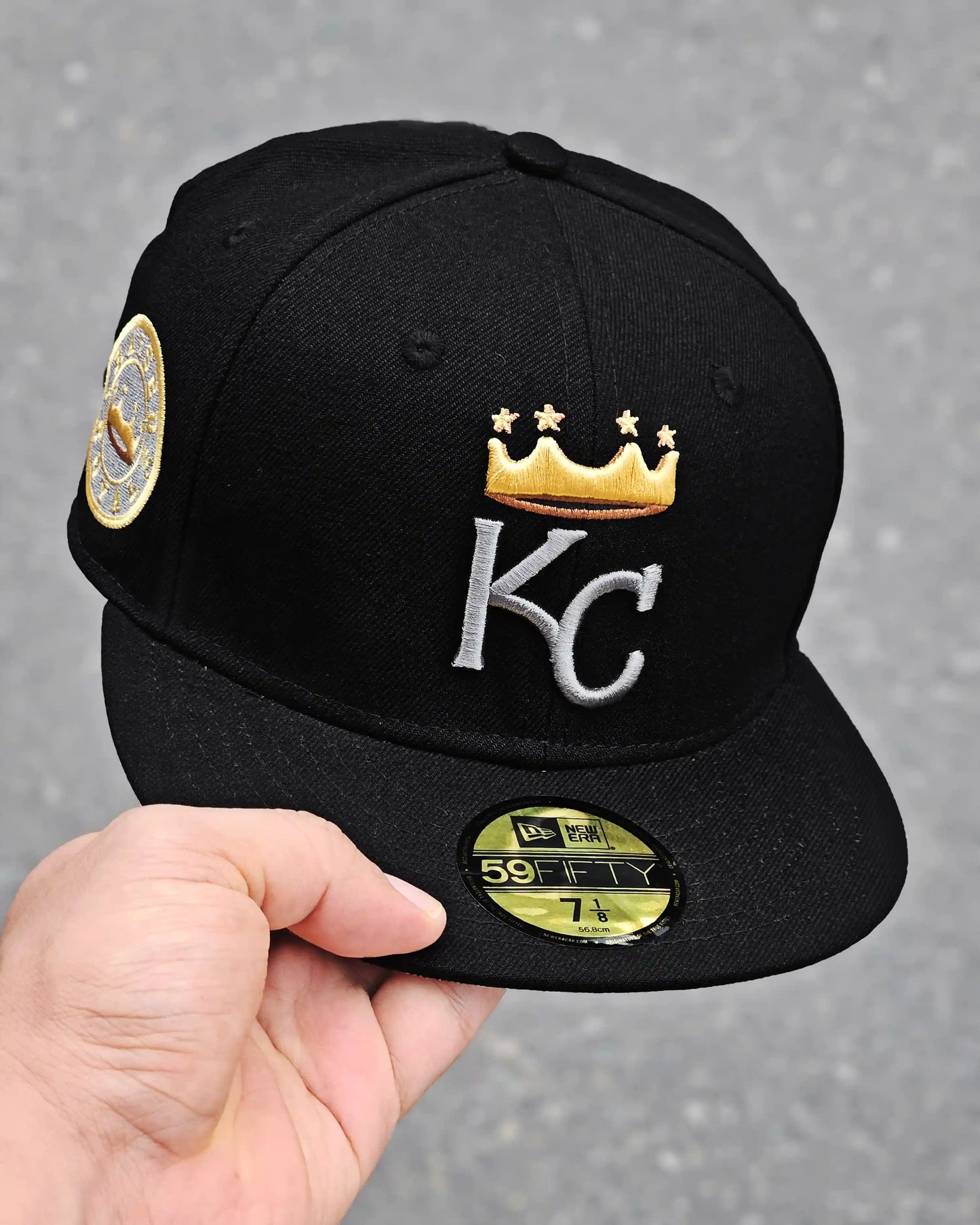 KANSAS CITY ROYALS NEGRO RAISED ROYALS DORADO