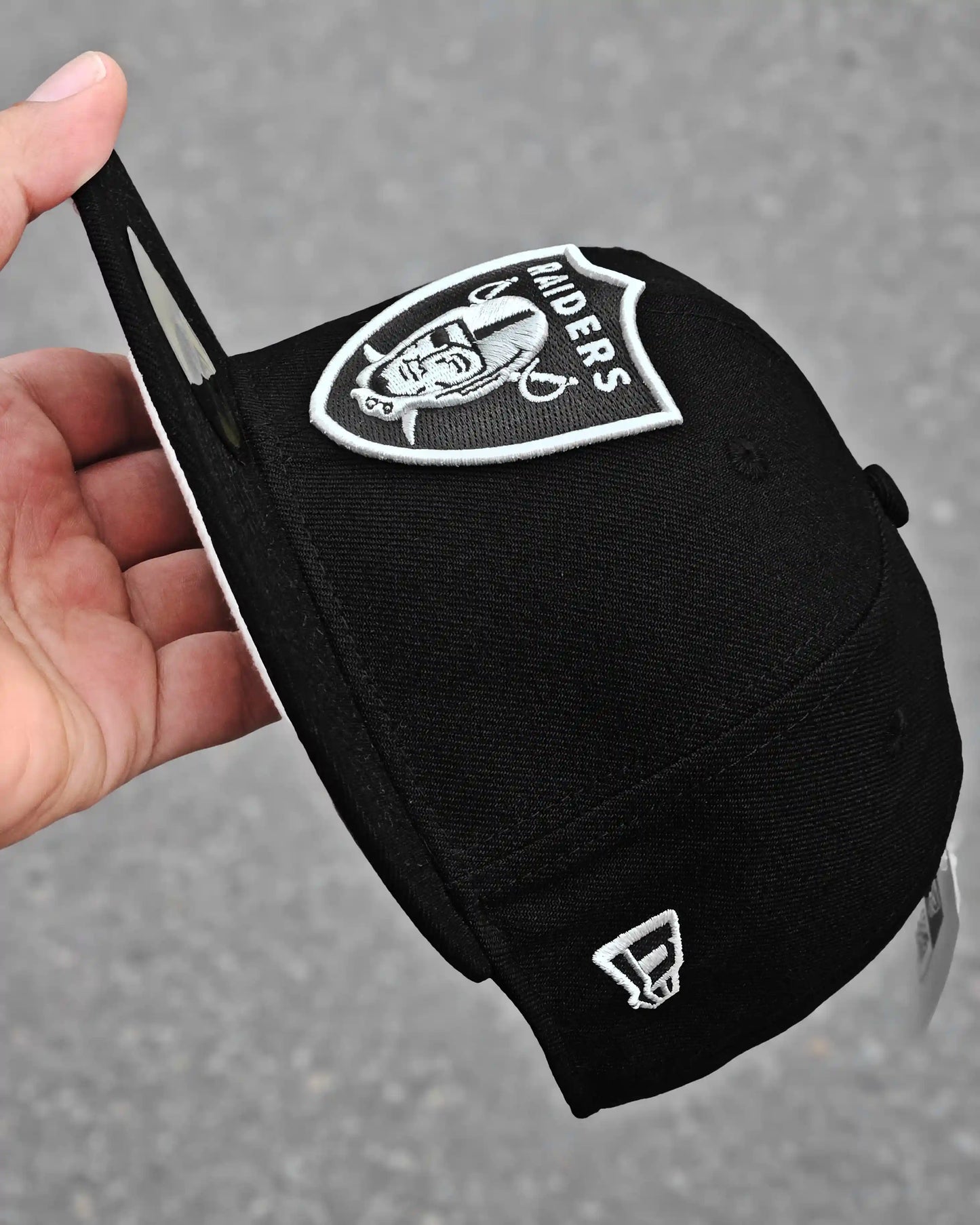 LAS VEGAS RAIDERS NEGRO CLASICA