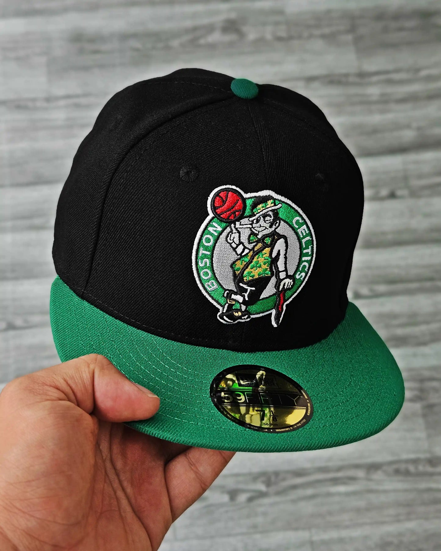 BOSTON CELTICS NEGRO VISOR VERDE