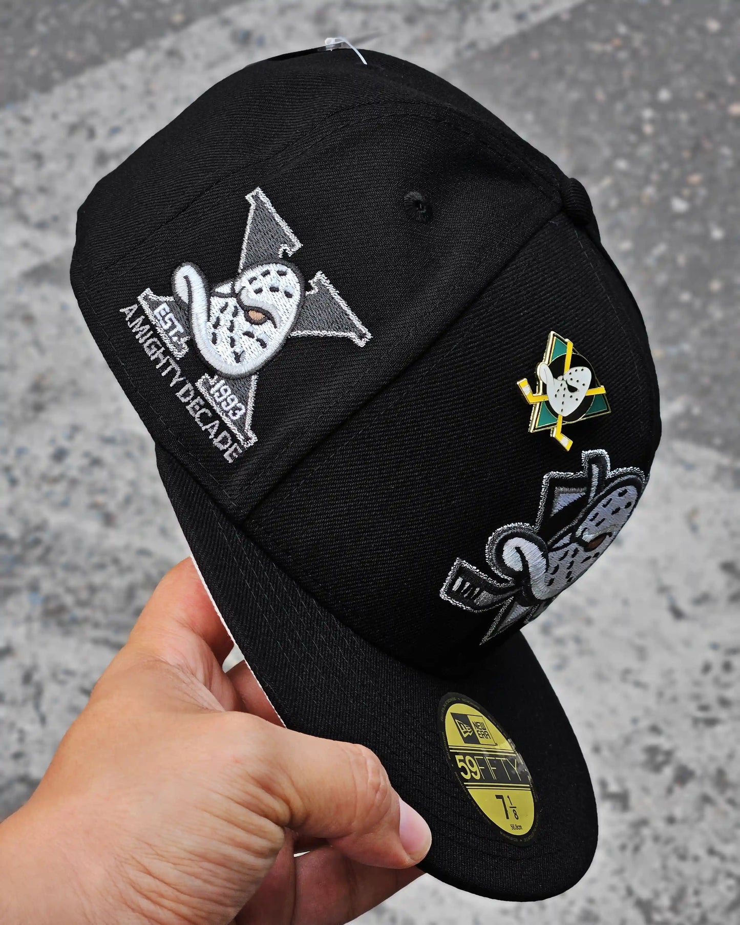 ANAHEIM DUCKS NEGRO MIGHTY DECADE SILVER