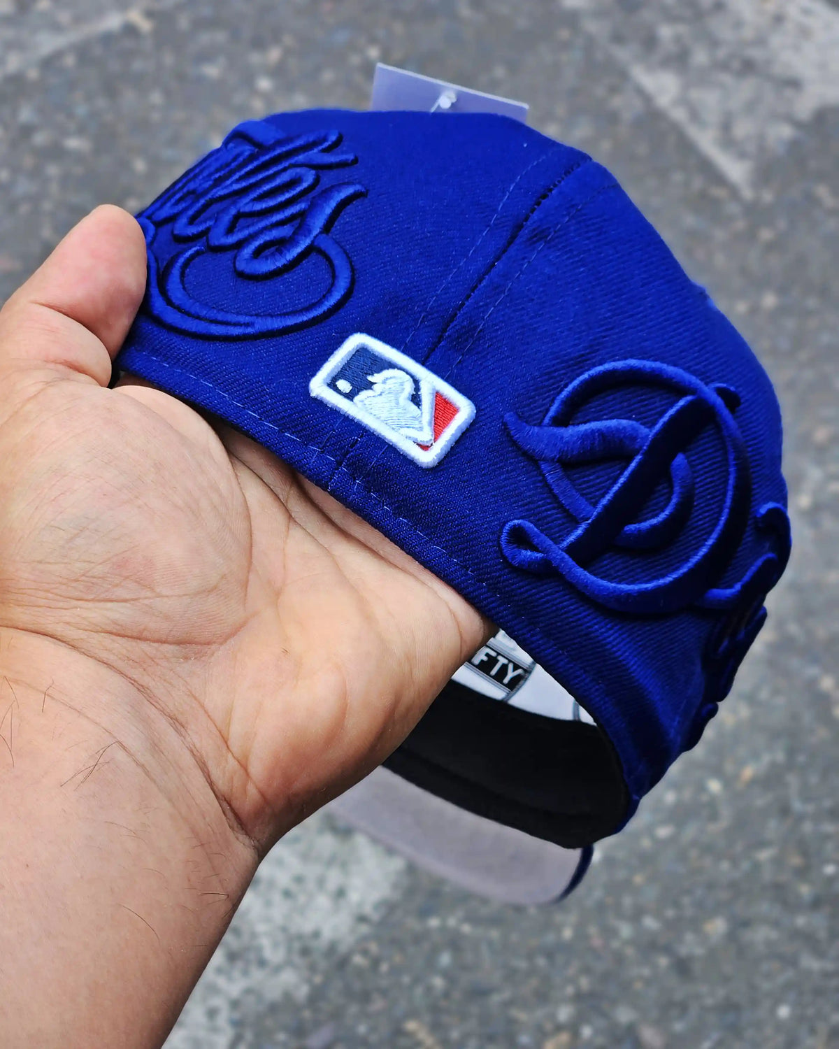 LOS ANGELES DODGERS AZUL BORN & RAISED