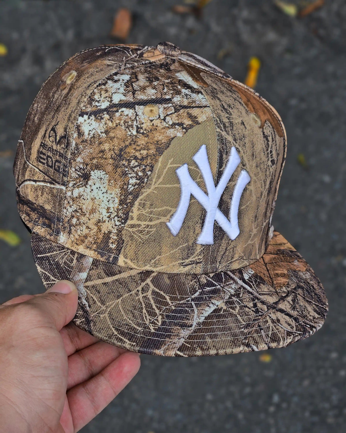 NEW YORK YANKEES CAMO REAL TREE