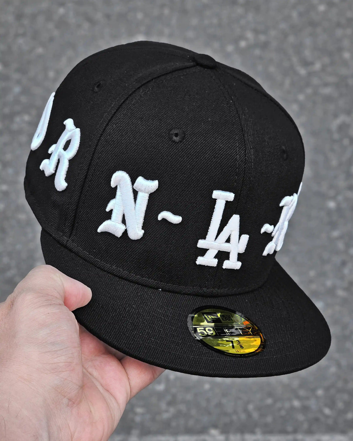 LOS ANGELES DODGERS NEGRO BORN & RAISED ROYAL WRAP