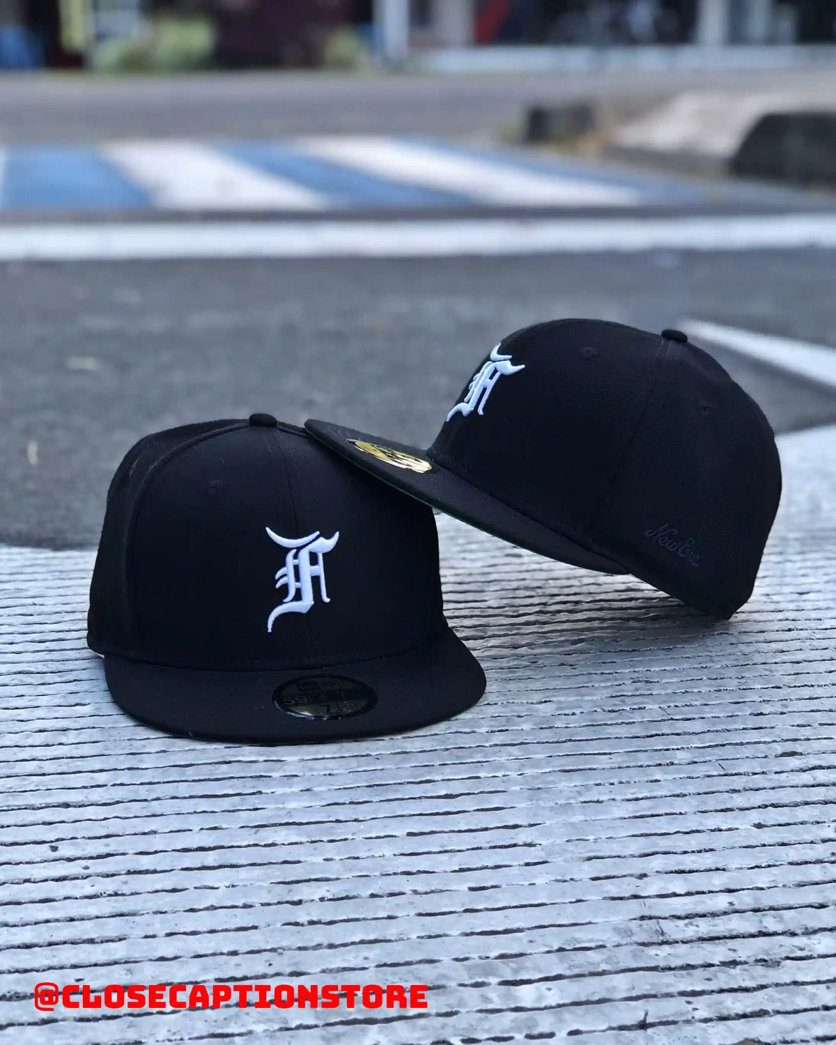 FEAR OF GOD ESSENTIALS NEGRO EXCLUSIVA