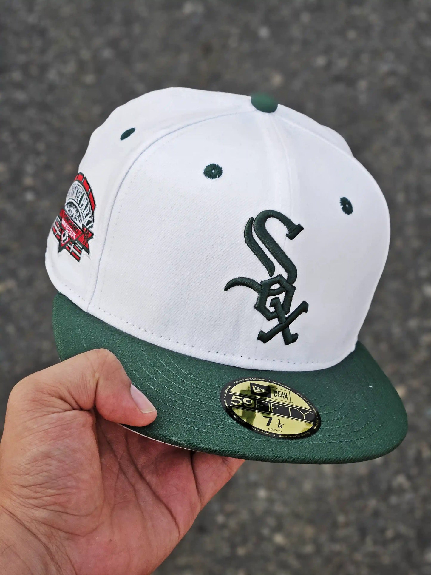 CHICAGO WHITE SOX BLANCO COMISKEY PARK VISOR VERDE