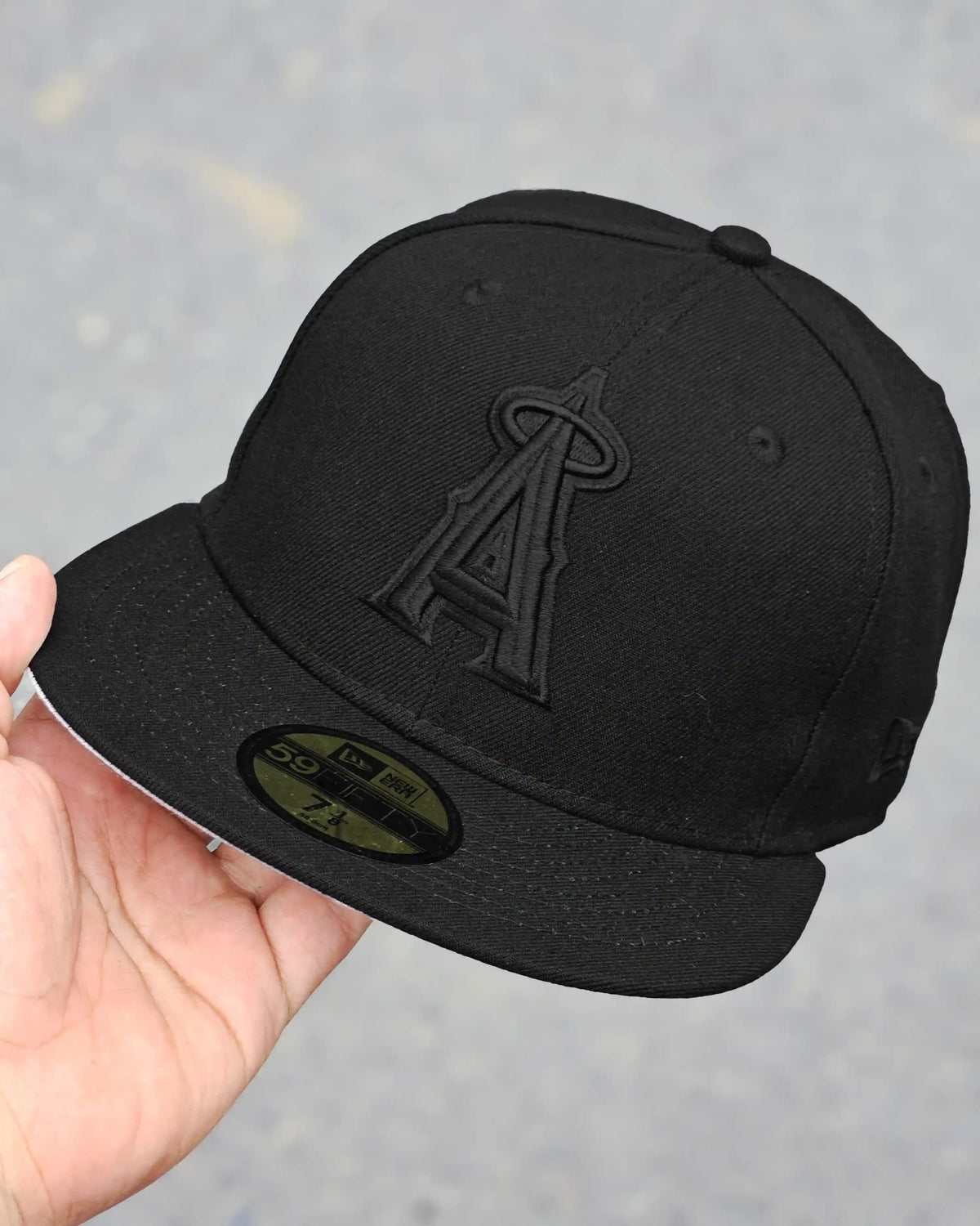 LOS ANGELES ANGELS NEGRO BLACK & BLACK