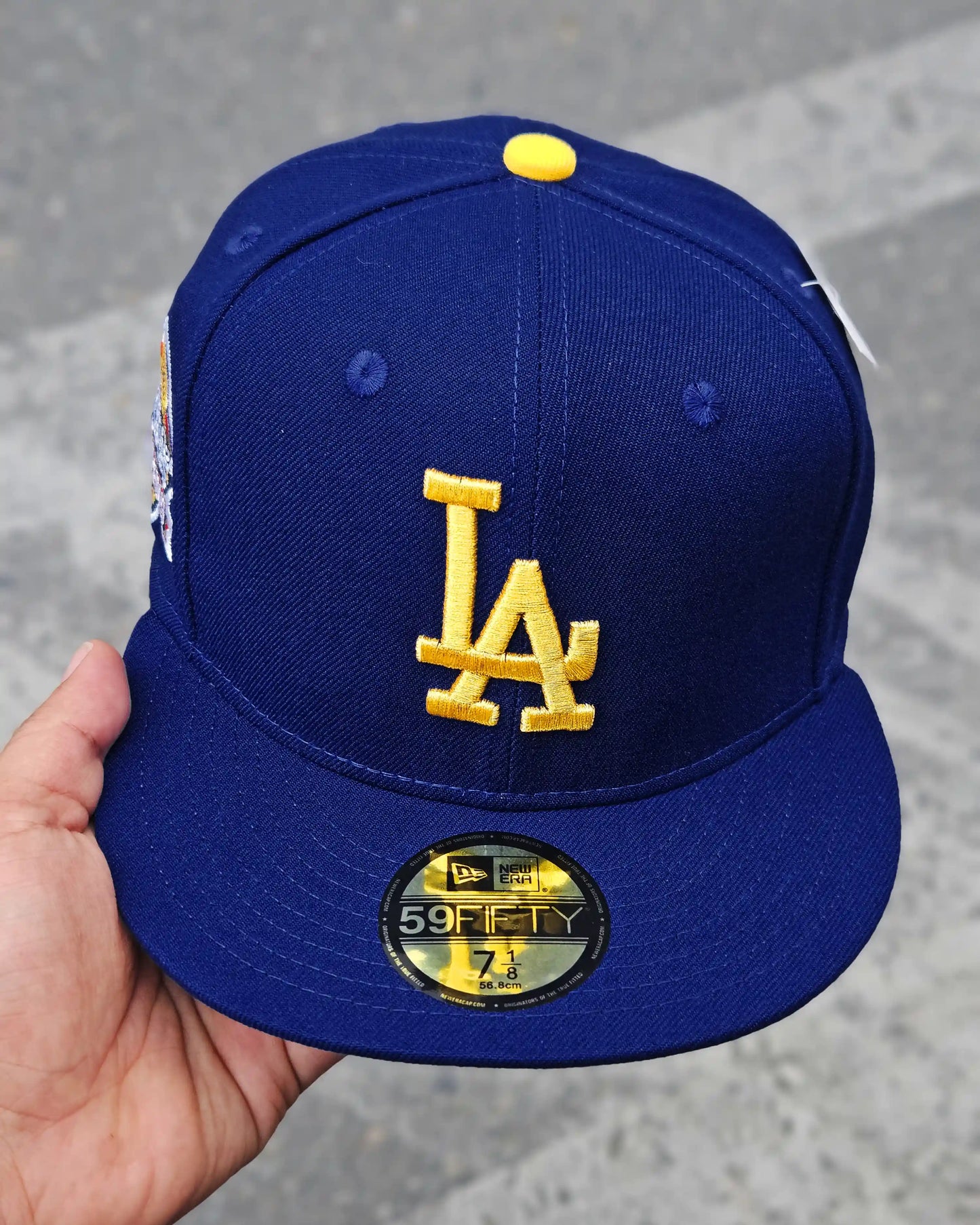 LOS ANGELES DODGERS AZUL ROYAL 2024 GOLD COLLECTION
