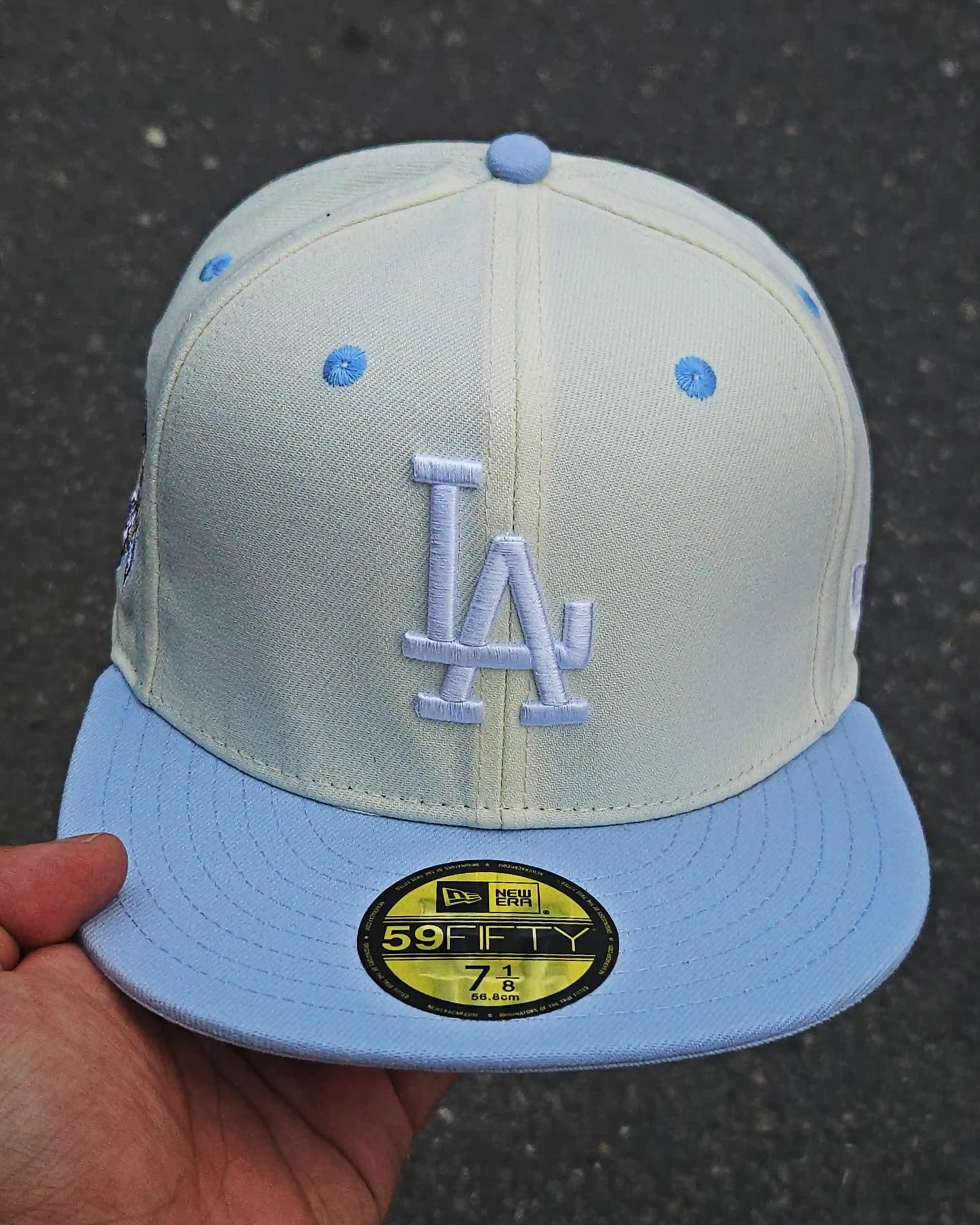 LOS ANGELES ANGELS BEIGE 50TH ANNYVERSARY VISOR AZUL