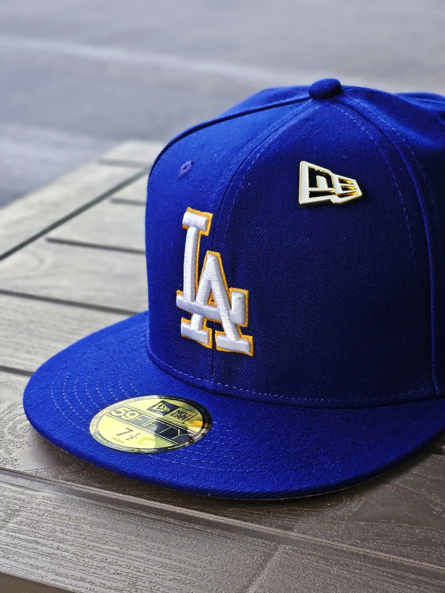 LOS ANGELES DODGERS AZUL NEW ERA DORADO