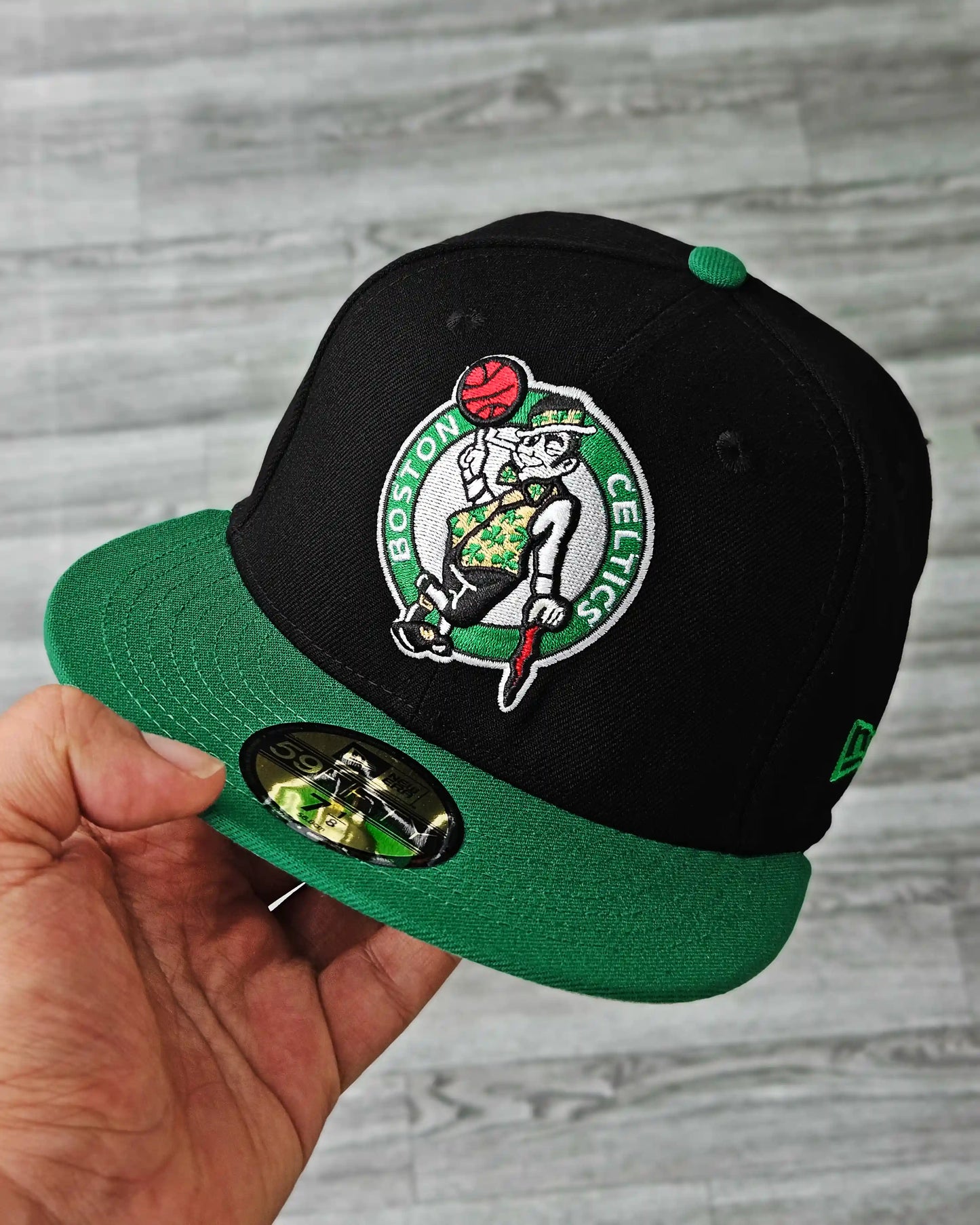 BOSTON CELTICS NEGRO VISOR VERDE