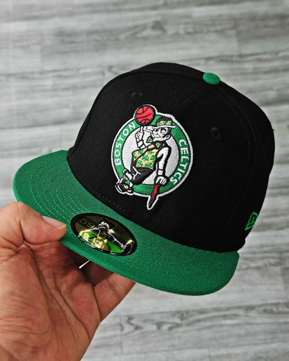 BOSTON CELTICS NEGRO VISOR VERDE