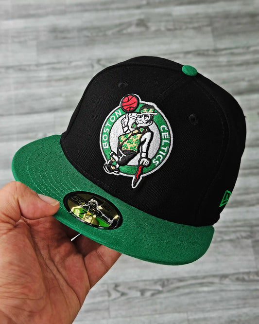 BOSTON CELTICS NEGRO VISOR VERDE