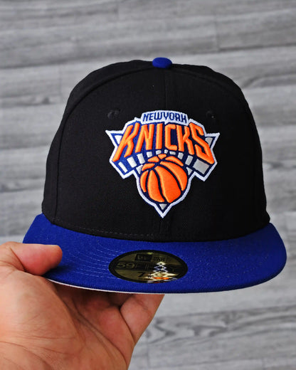 NEW YORK KNICKS NEGRO VISOR AZUL
