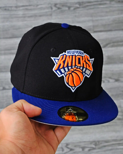 NEW YORK KNICKS NEGRO VISOR AZUL