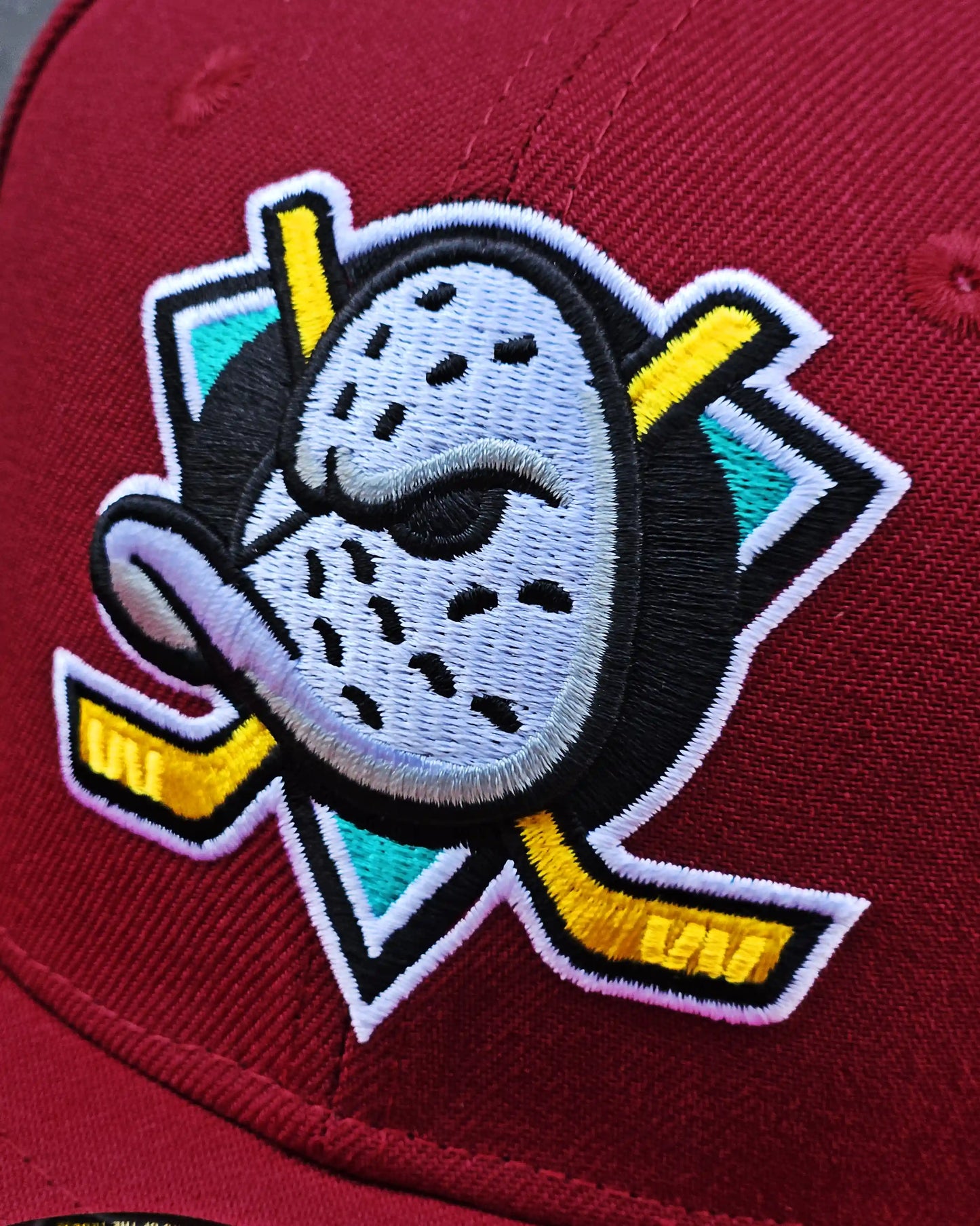 ANAHEIM DUCKS VINOTINTO MIGHTY DECADE