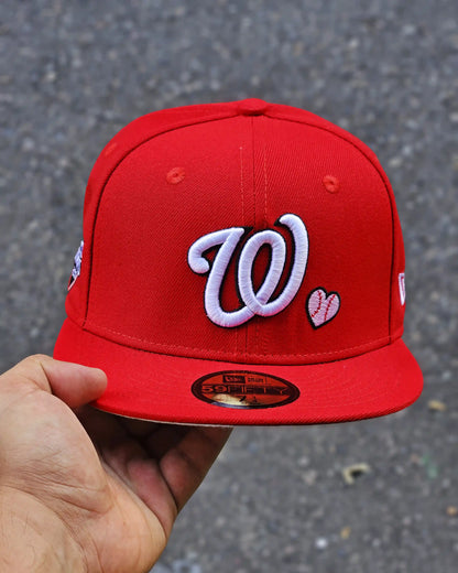WASHINGTON NATIONALS ROJO HUSTLE AND LOVE = GAME