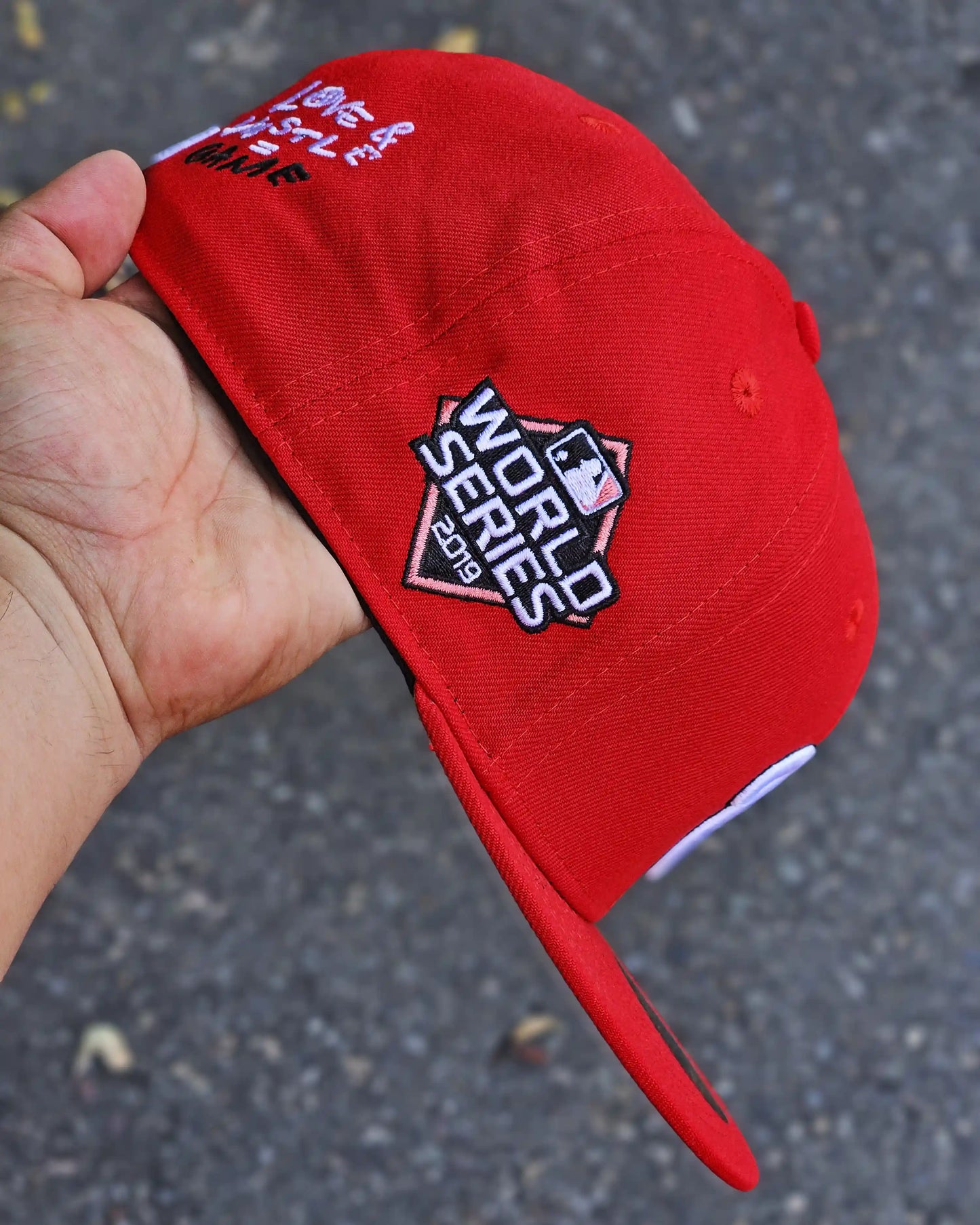 WASHINGTON NATIONALS ROJO HUSTLE AND LOVE = GAME