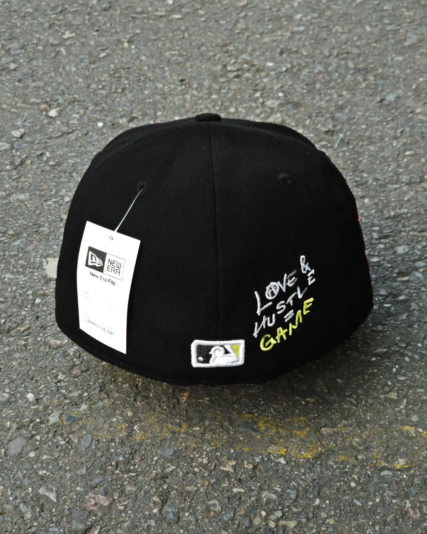 PITTSBURG PIRATES NEGRO HUSTLE AND LOVE = GAME