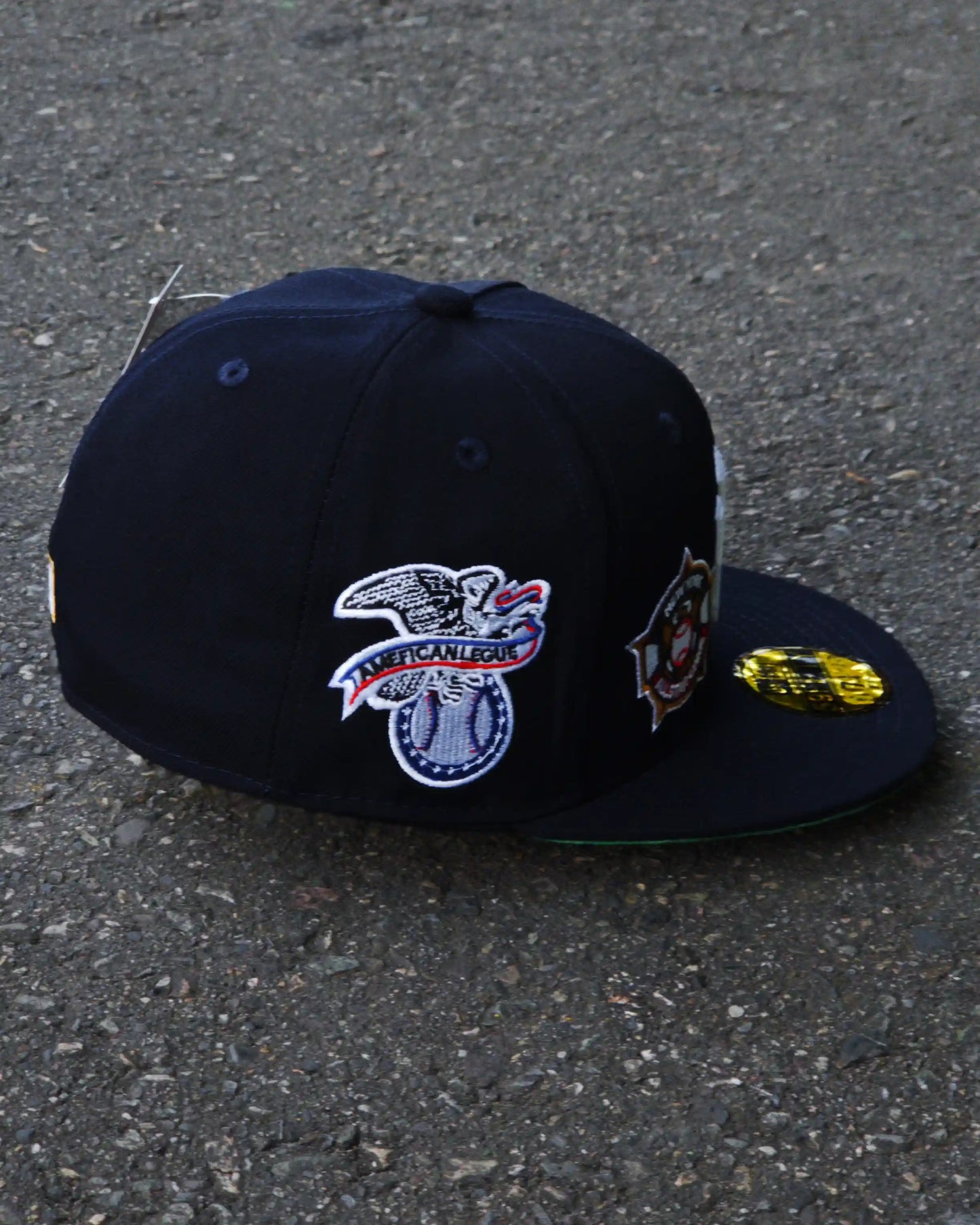 NEW YORK YANKEES NAVY NEW ERA DAY PATCHES