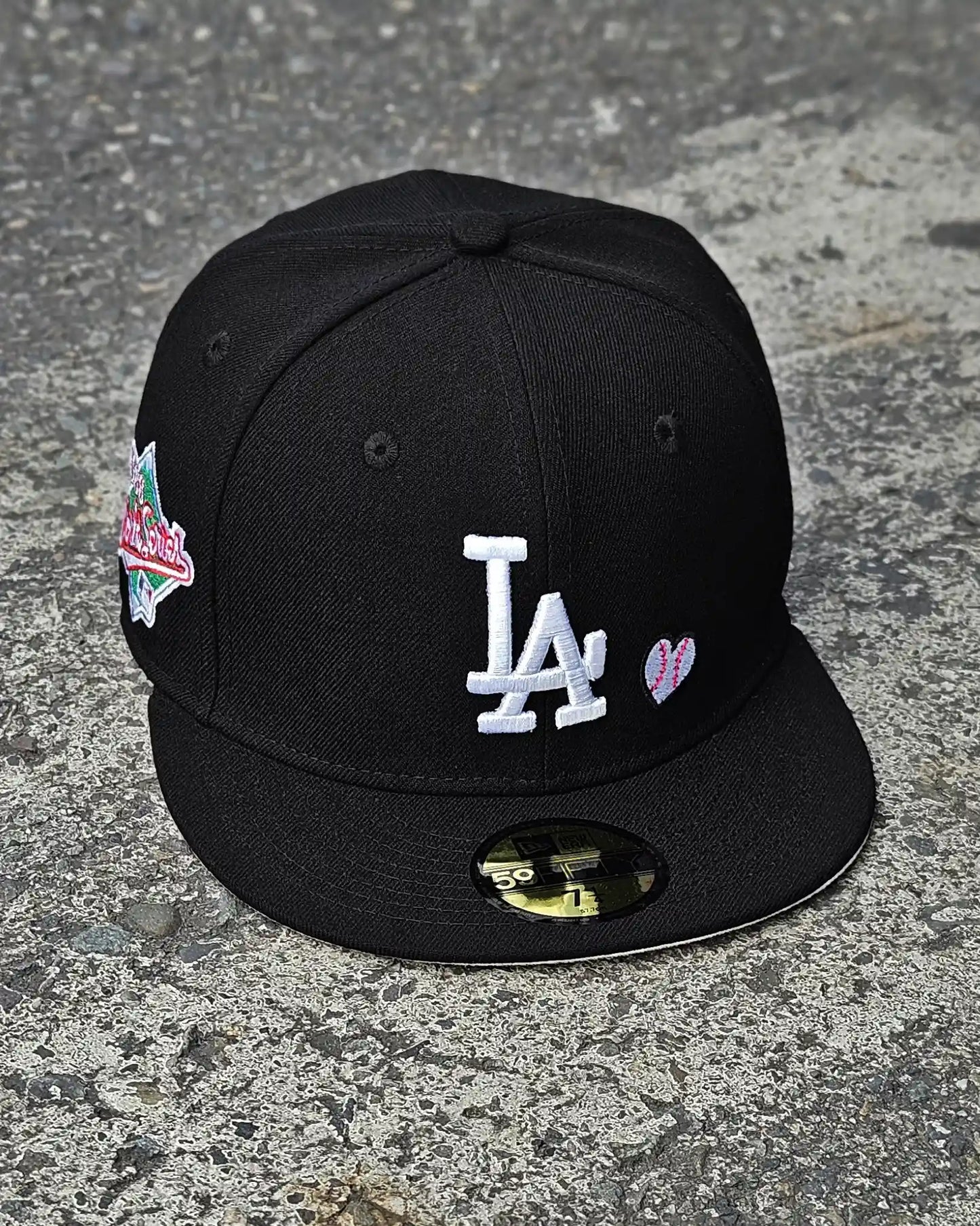 LOS ANGELES DODGERS NEGRO HUSTLE AND LOVE = GAME