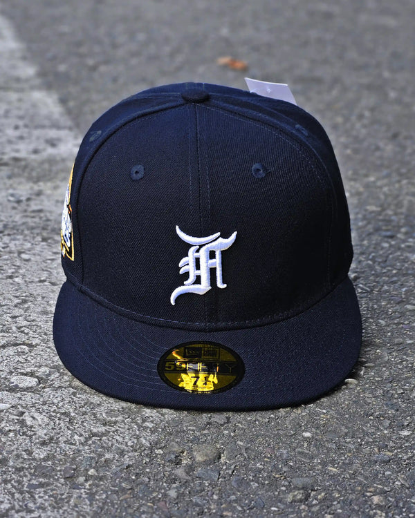 FEAR OF GOD ESSENTIALS NAVY WORLD SERIES 2024 - vista alternativa