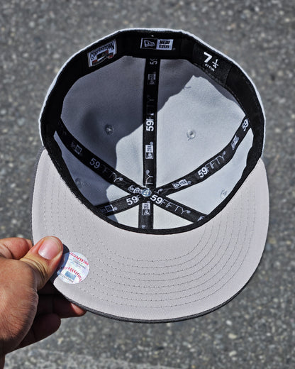 MILWAUKEE BREWERS GRIS OUTER SPACE