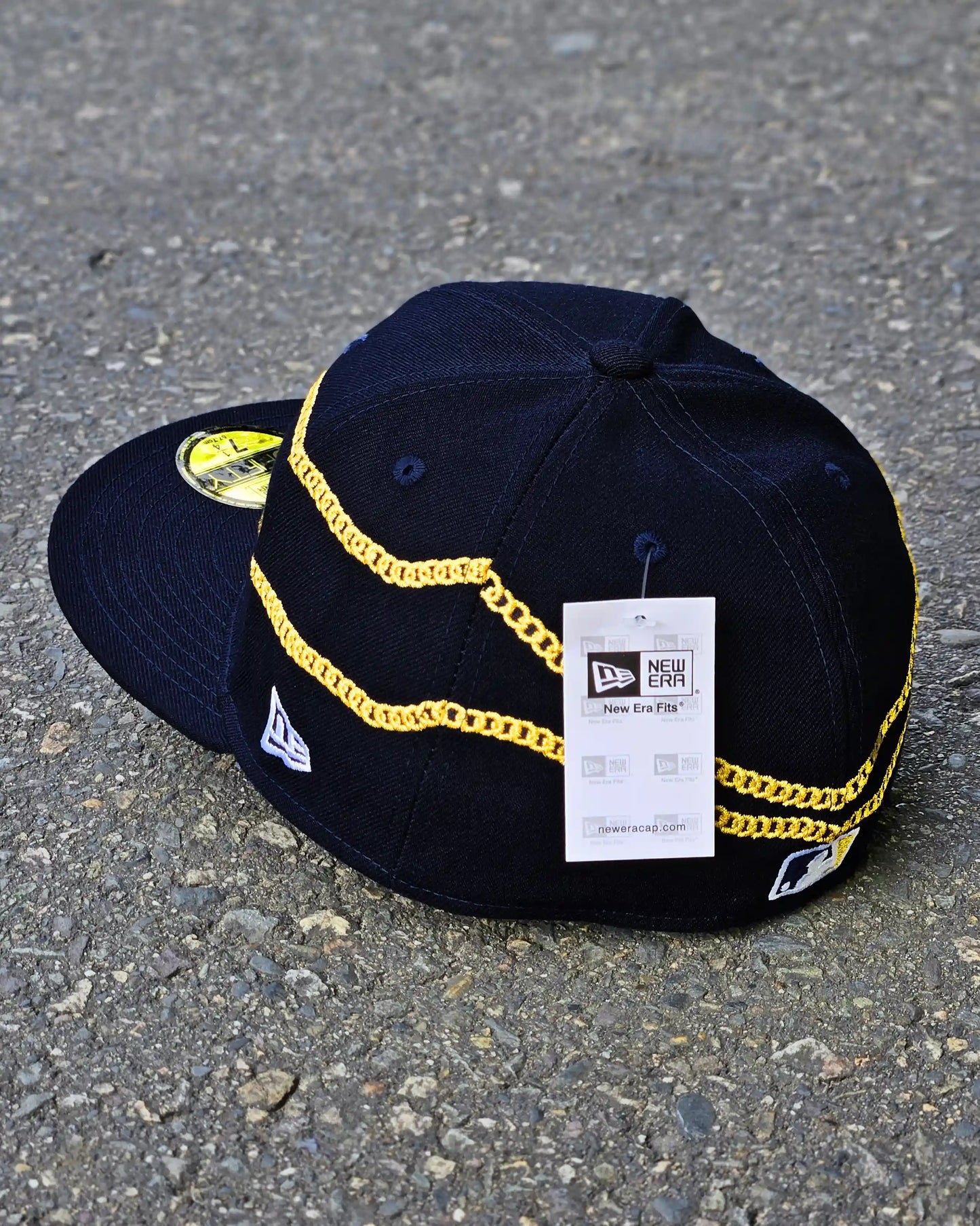 NEW YORK YANKEES NAVY CHAIN WRAP 59FIFTY DORADO