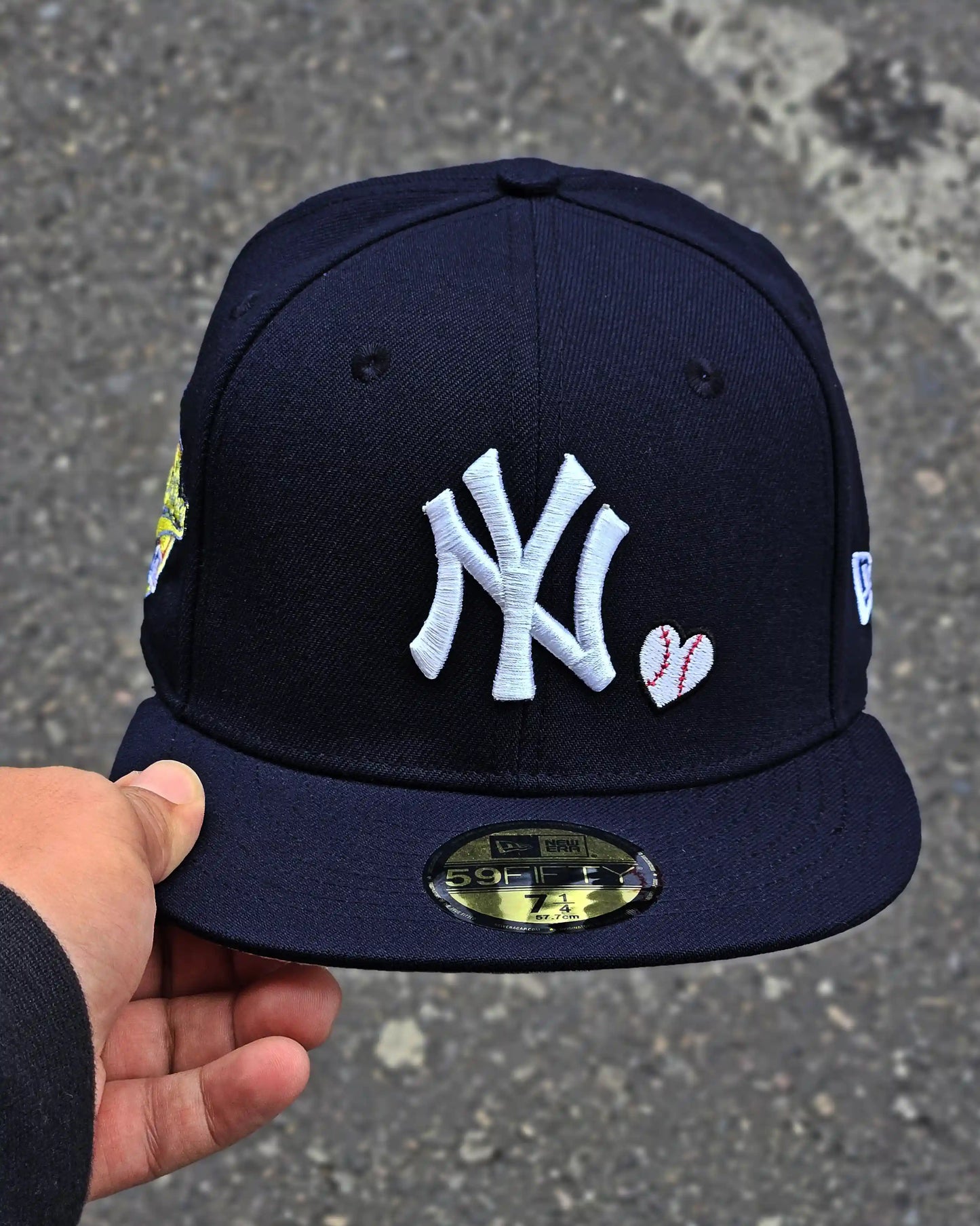 NEW YORK YANKEES NAVY HUSTLE AND LOVE = GAME