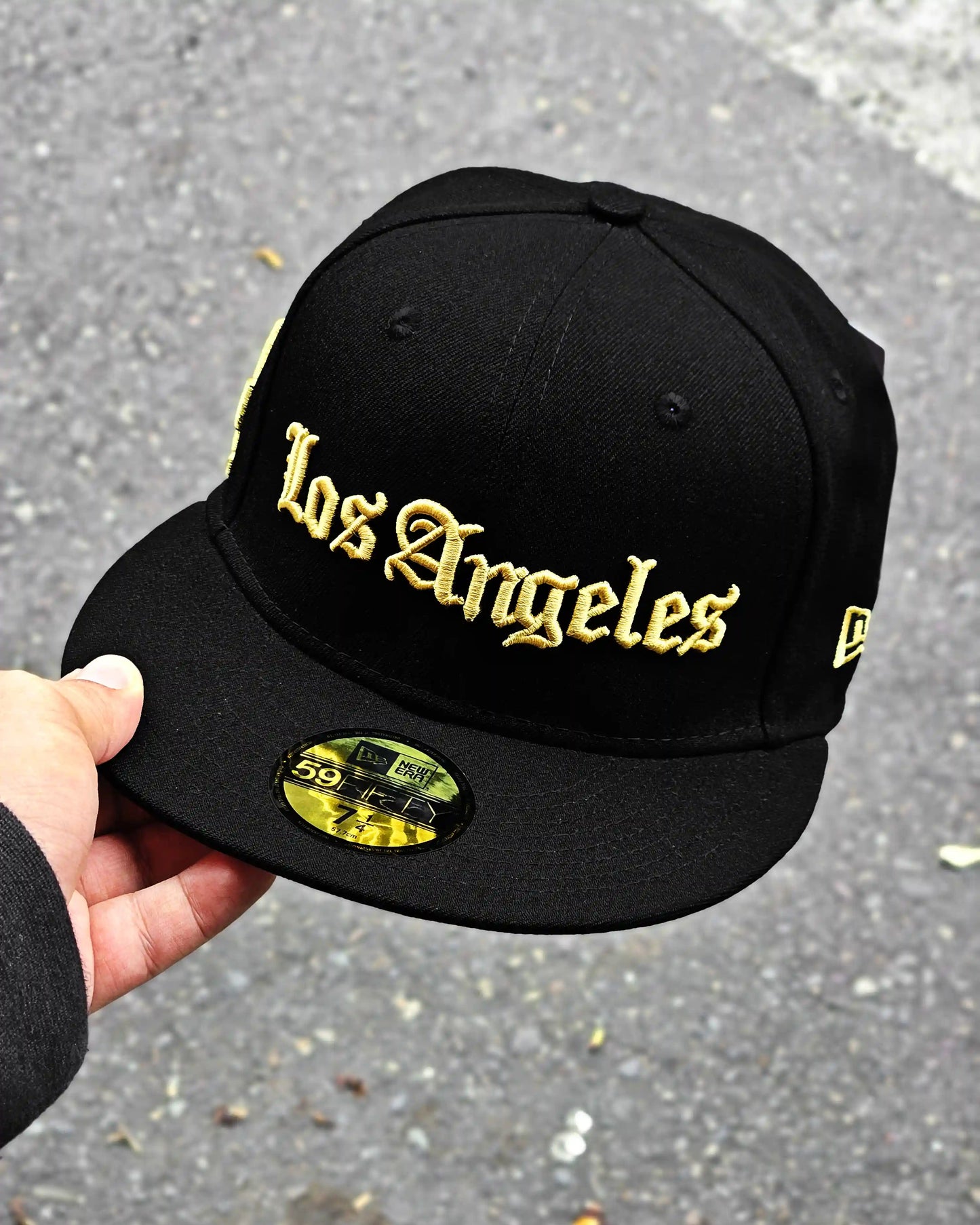 LOS ANGELES DODGERS NEGRO GOTHIC DORADO