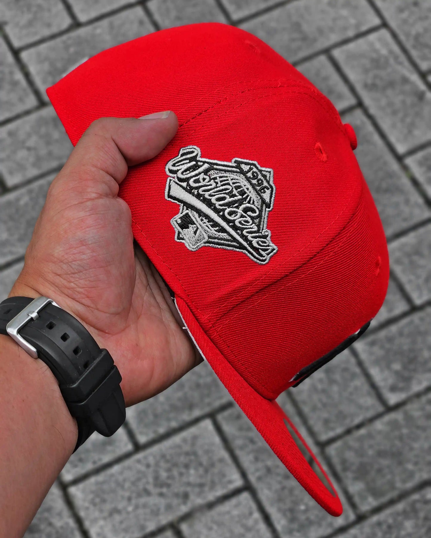 NEW YORK YANKEES ROJO WORLD SERIES 1996 LOGO NEGRO