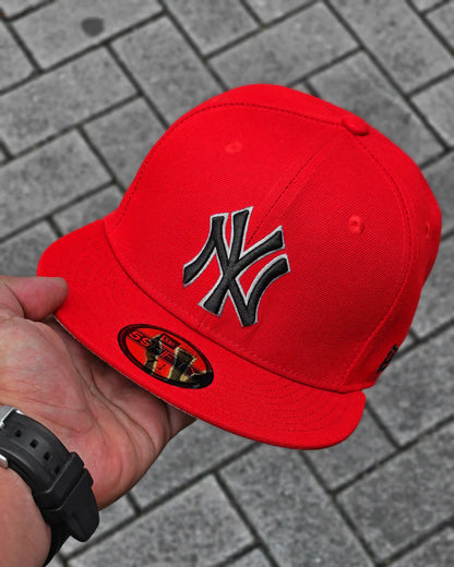 NEW YORK YANKEES ROJO WORLD SERIES 1996 LOGO NEGRO