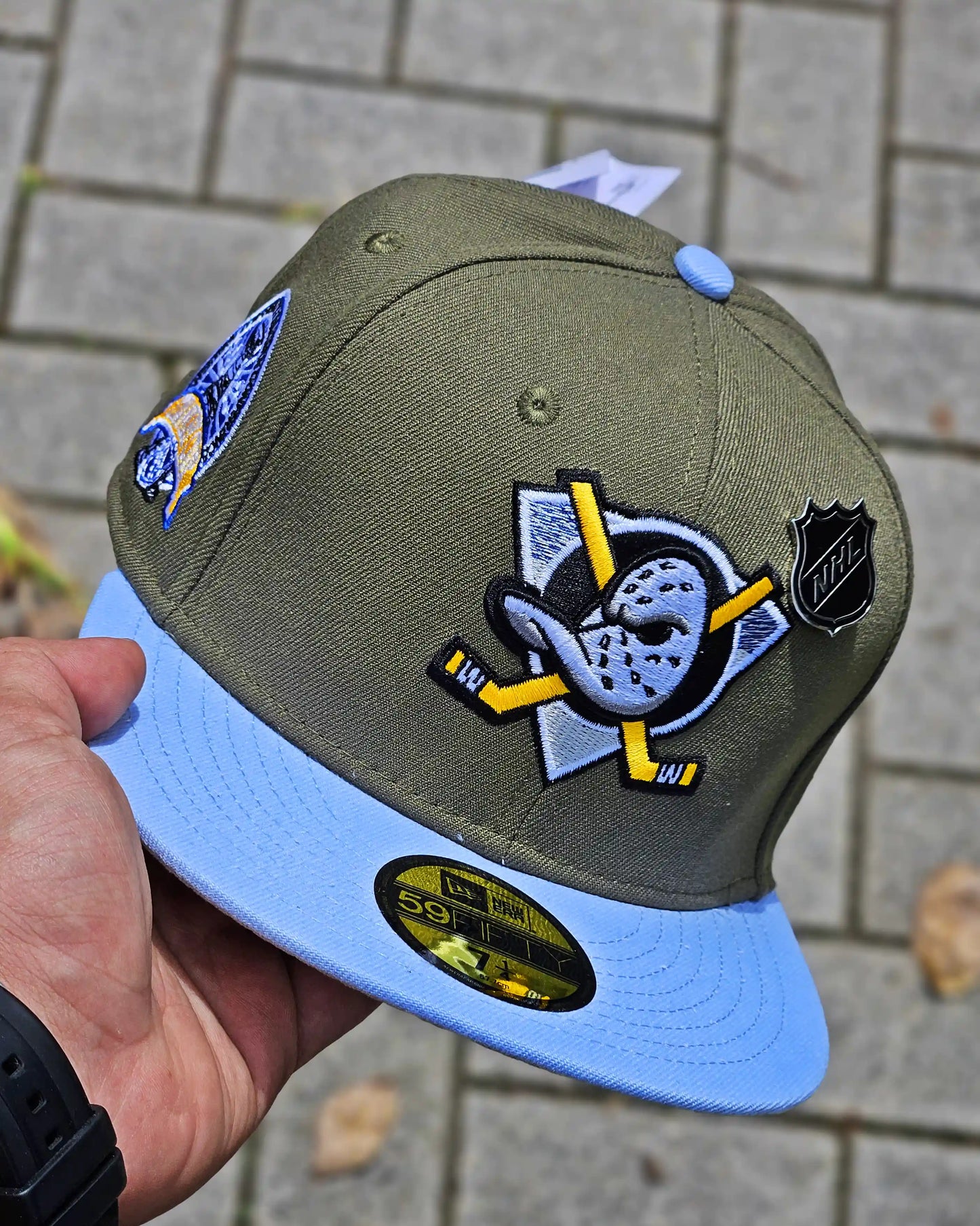 ANAHEIM DUCKS VERDE STANLEY CUP 2003 VISOR CELESTE