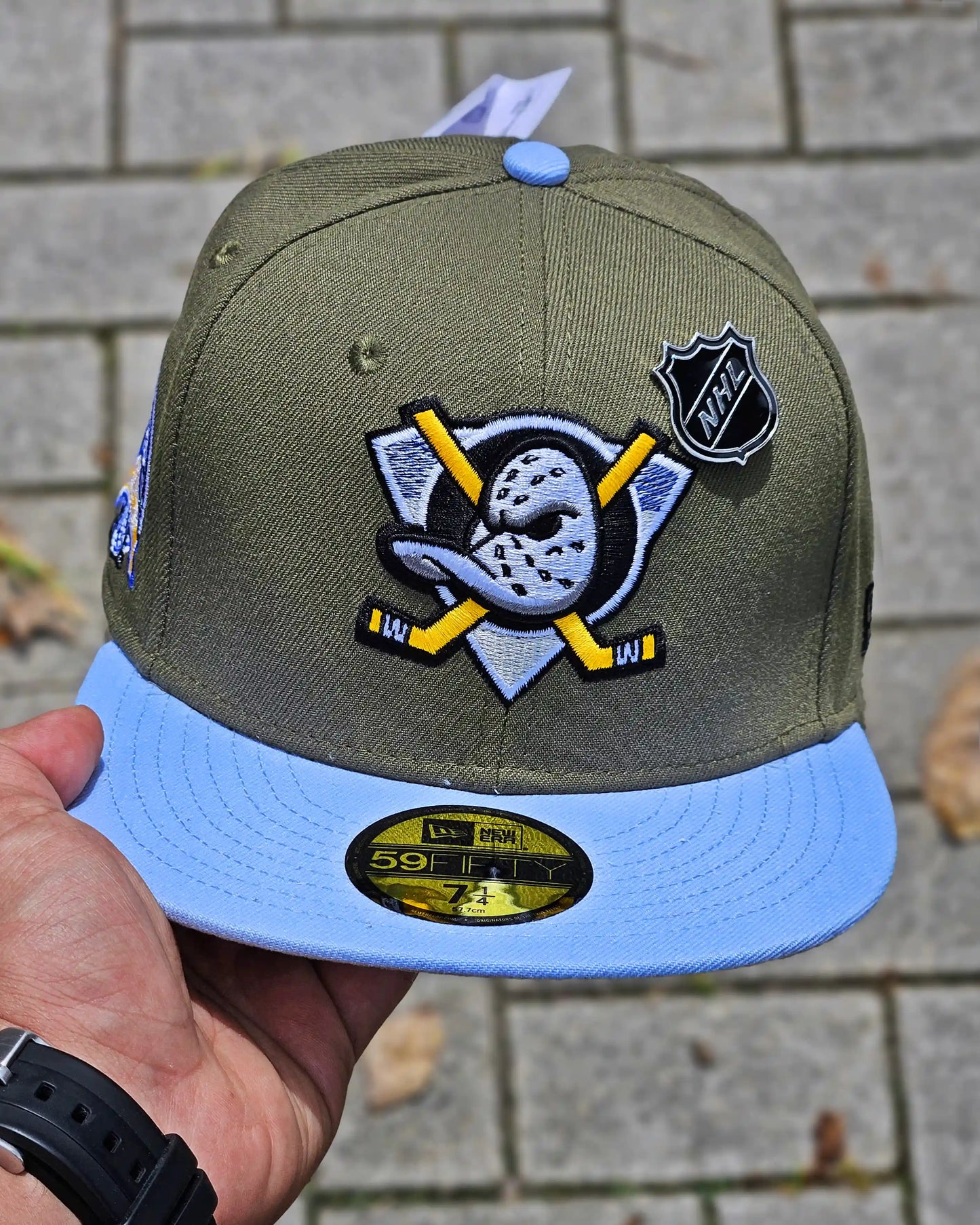 ANAHEIM DUCKS VERDE STANLEY CUP 2003 VISOR CELESTE