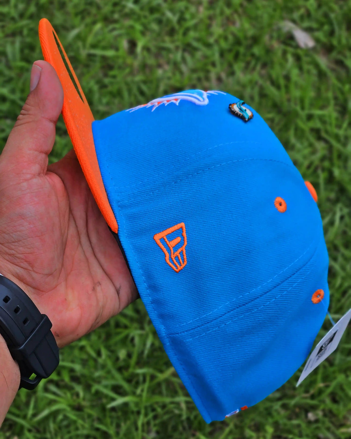 MIAMI DOLPHINS AGUAMARINA VISOR NARANJA