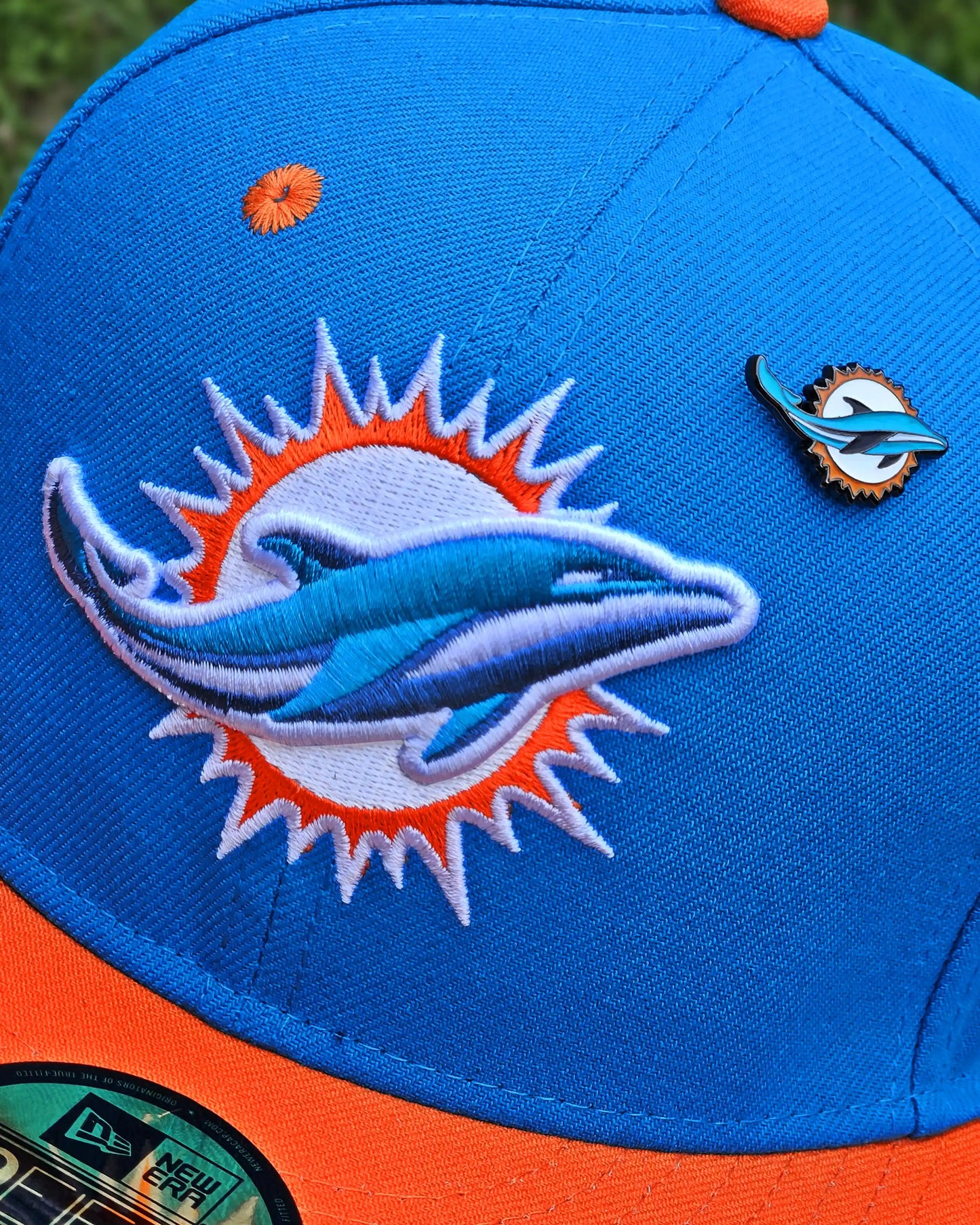 MIAMI DOLPHINS AGUAMARINA VISOR NARANJA