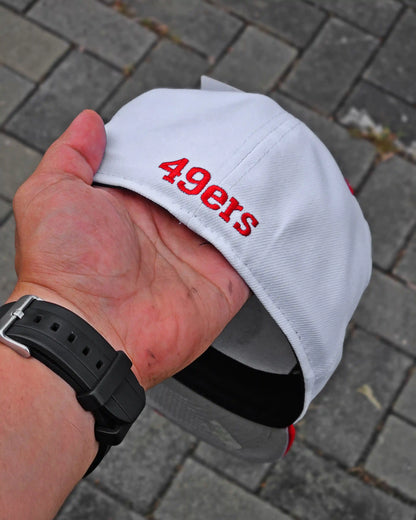 SAN FRANCISCO 49ERS BLANCO VISOR ROJO