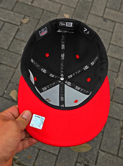 SAN FRANCISCO 49ERS NEGRO VISOR ROJO